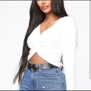 🌸Fashion Nova Front Knot Ivory Fuzzy Sweater